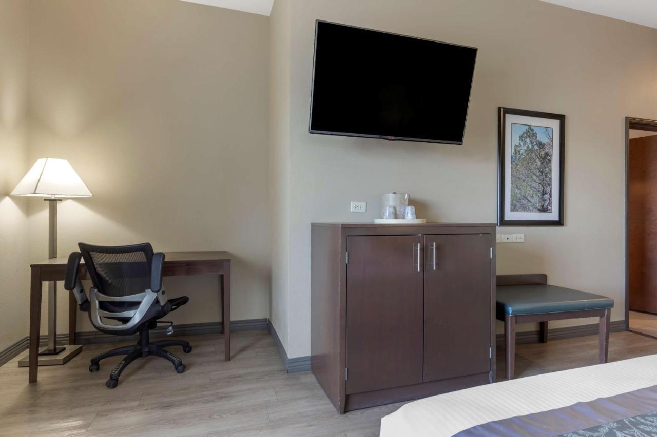 Best Western Plus Fort Stockton Hotel Ngoại thất bức ảnh